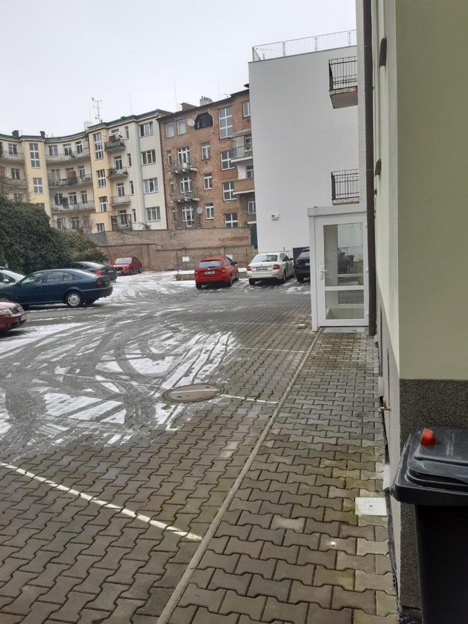Studio Voluntario Hradec Králové エクステリア 写真